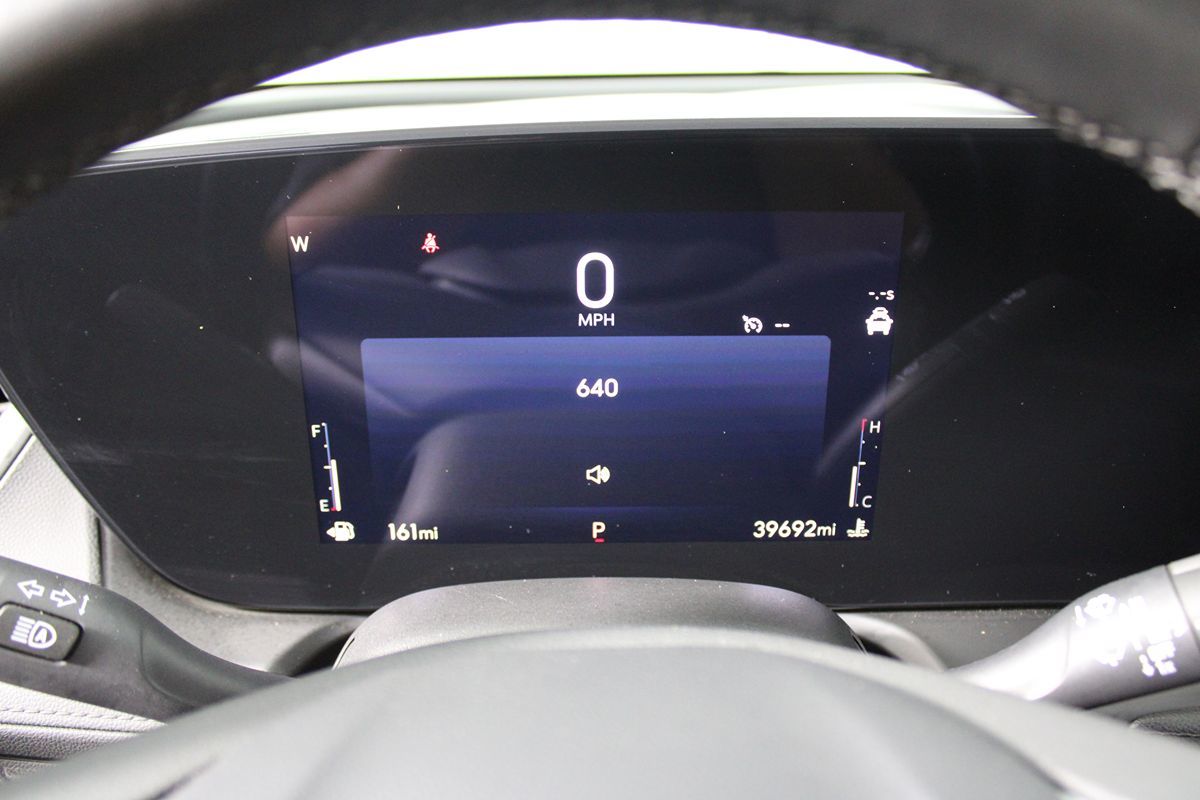2024 Buick Encore GX Sport Touring photo 13