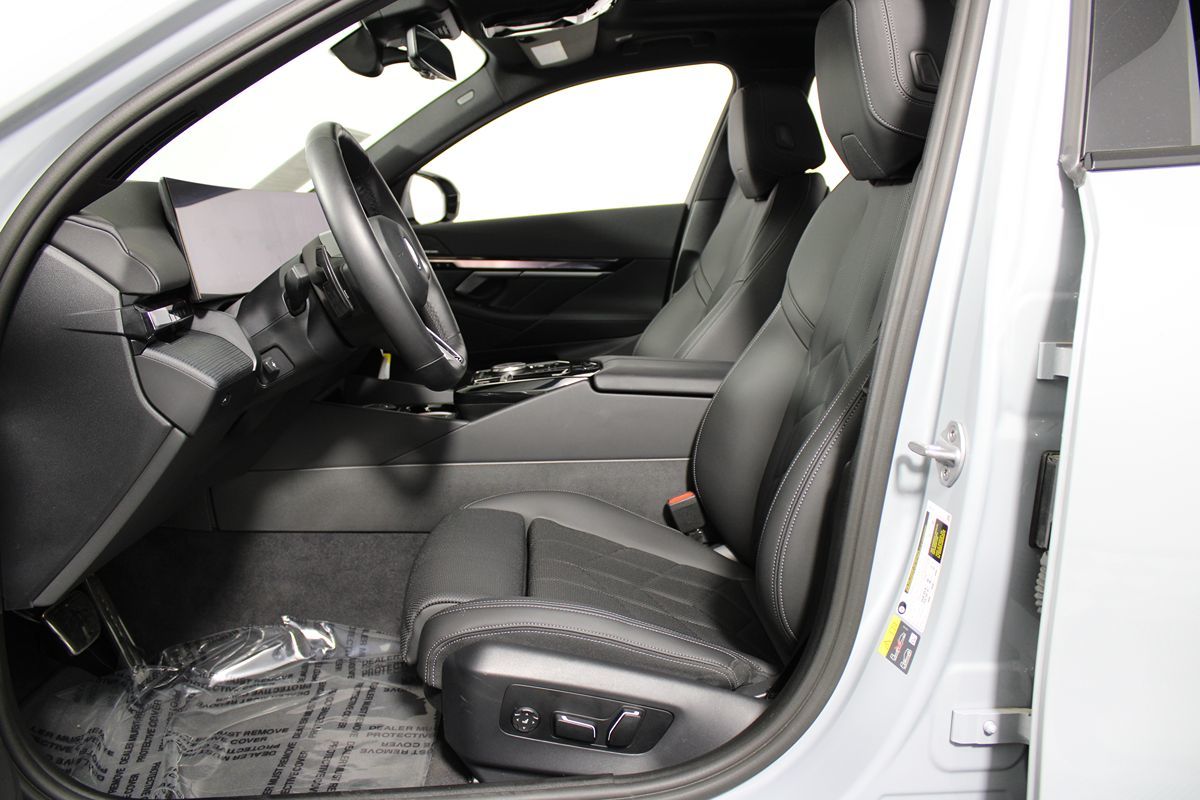 2025 Bmw i5 eDrive40 photo 25