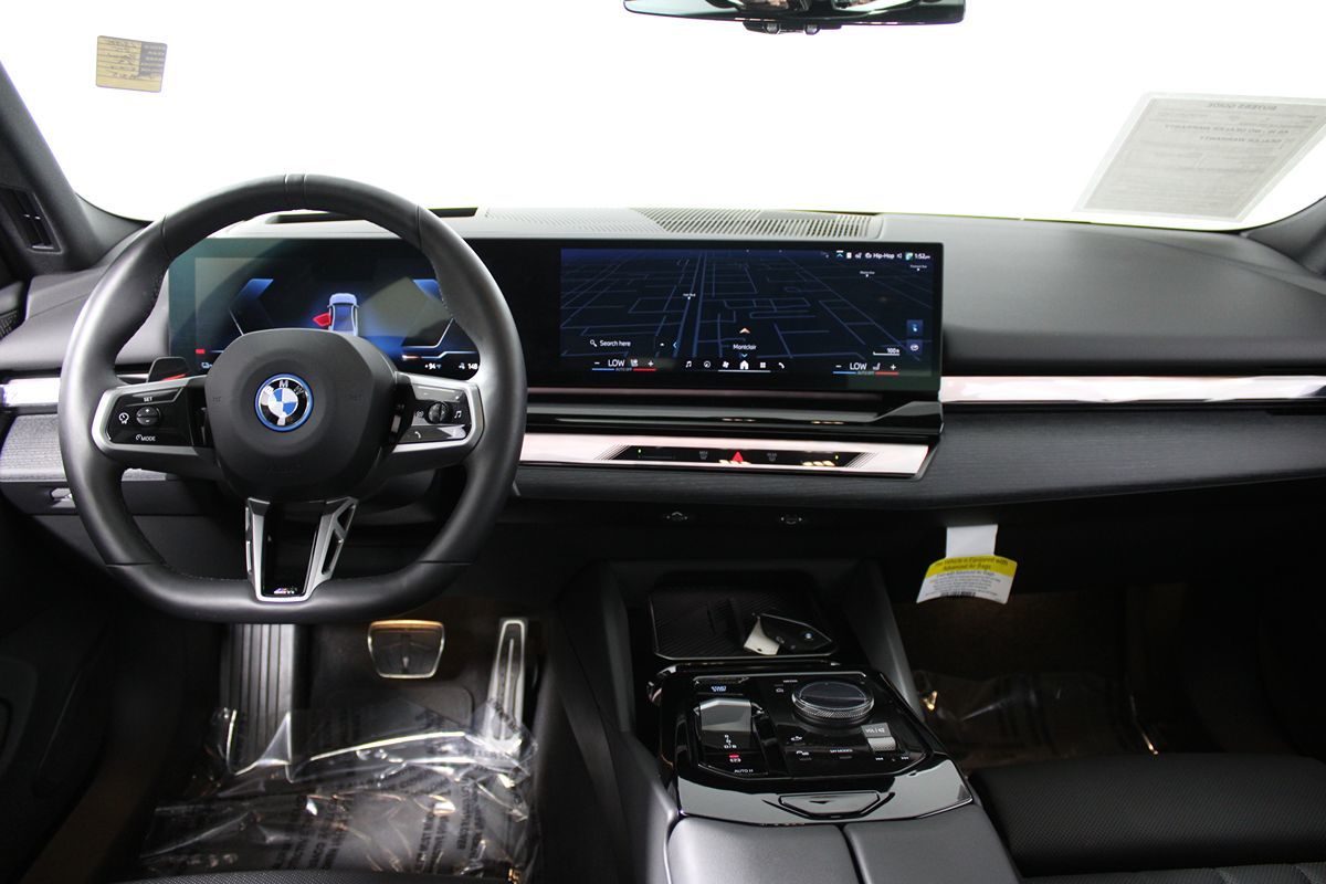 2025 Bmw i5 eDrive40 photo 32