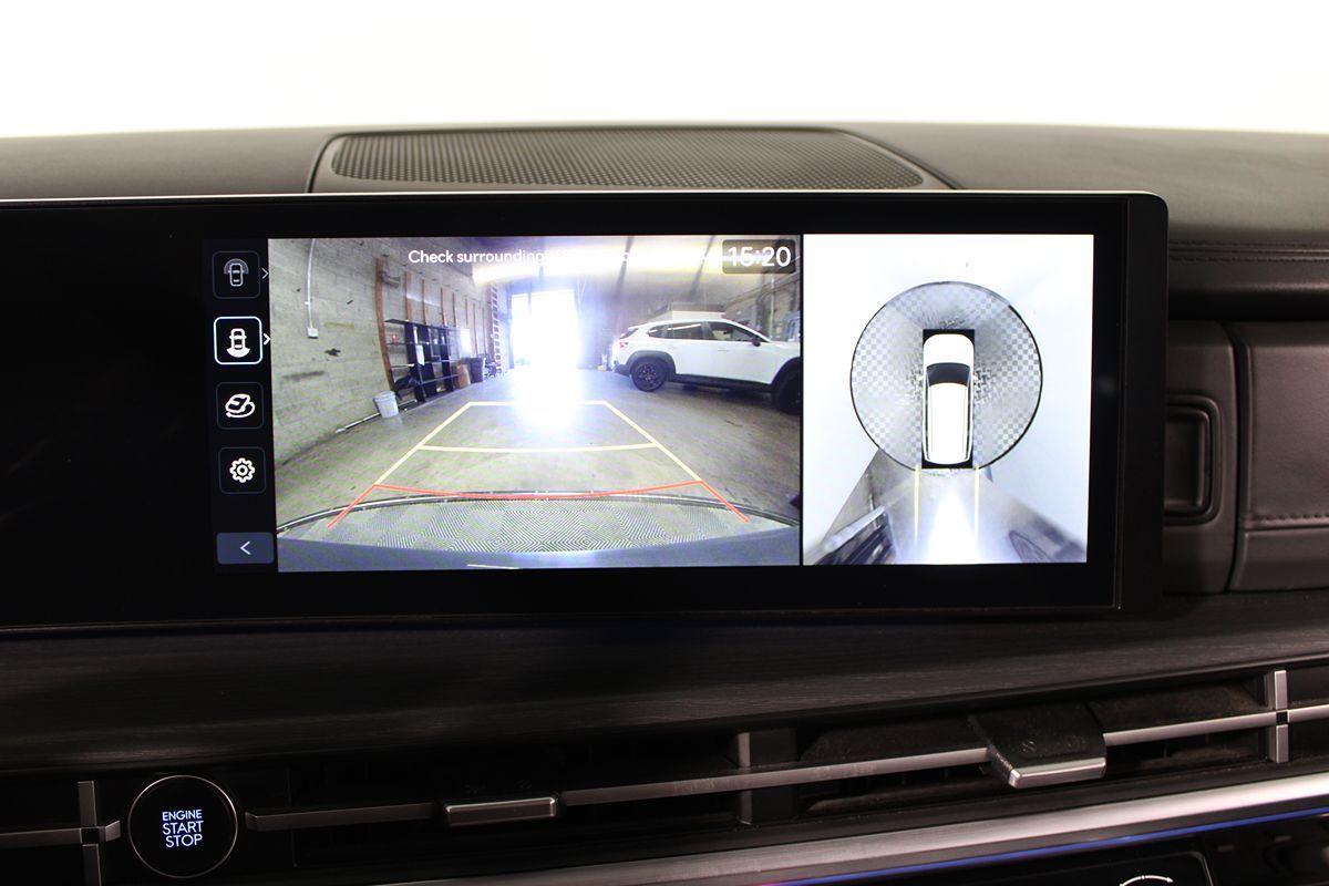 2024 Hyundai Santa Fe Limited photo 13