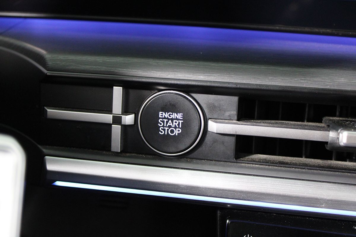 2024 Hyundai Santa Fe Limited photo 15