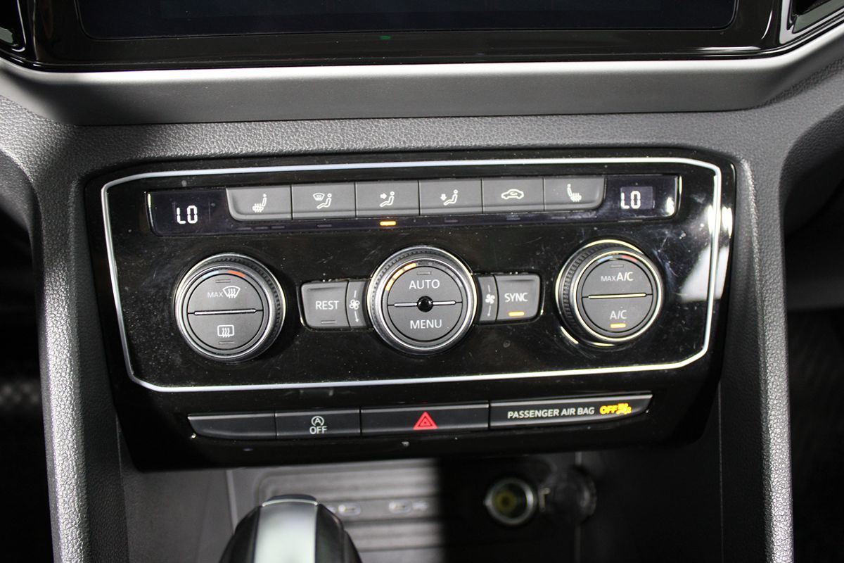 2023 Volkswagen Atlas V6 SE Technology photo 9