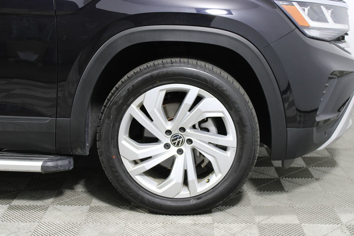2023 Volkswagen Atlas V6 SE Technology photo 16