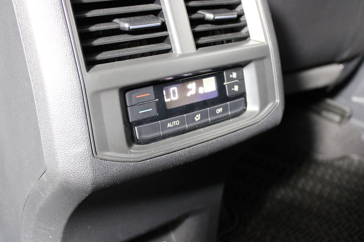 2023 Volkswagen Atlas V6 SE Technology photo 26
