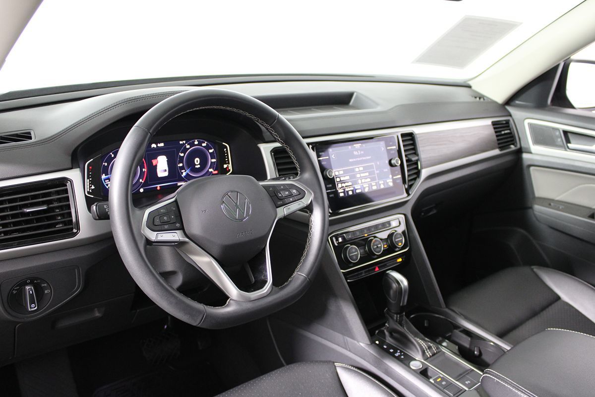 2023 Volkswagen Atlas V6 SE Technology photo 30