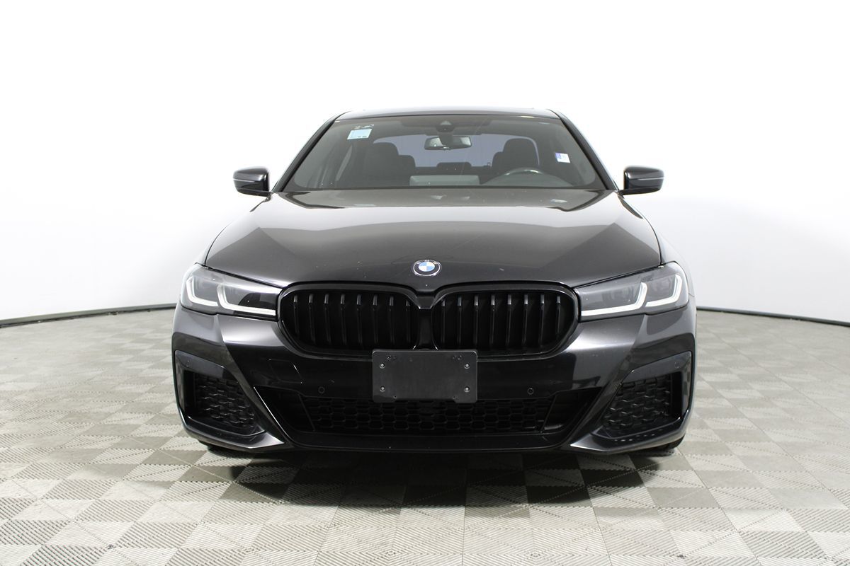 2022 Bmw 530i photo 2