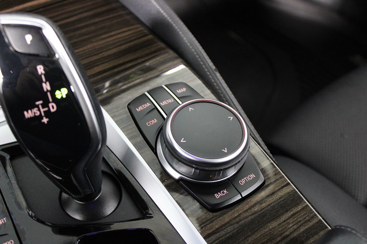 2022 Bmw 530i photo 16