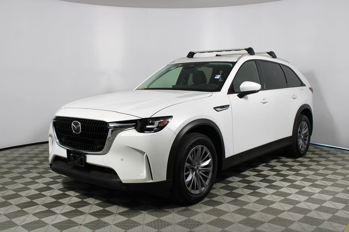 2025 Mazda CX-90 Preferred photo 2