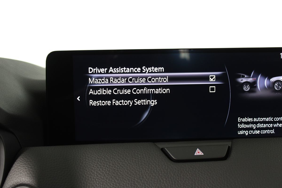 2025 Mazda CX-90 Preferred photo 13