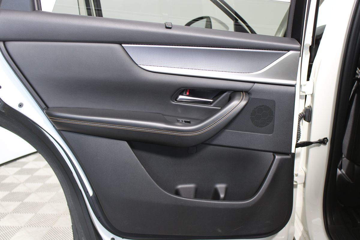 2025 Mazda CX-90 Preferred photo 30