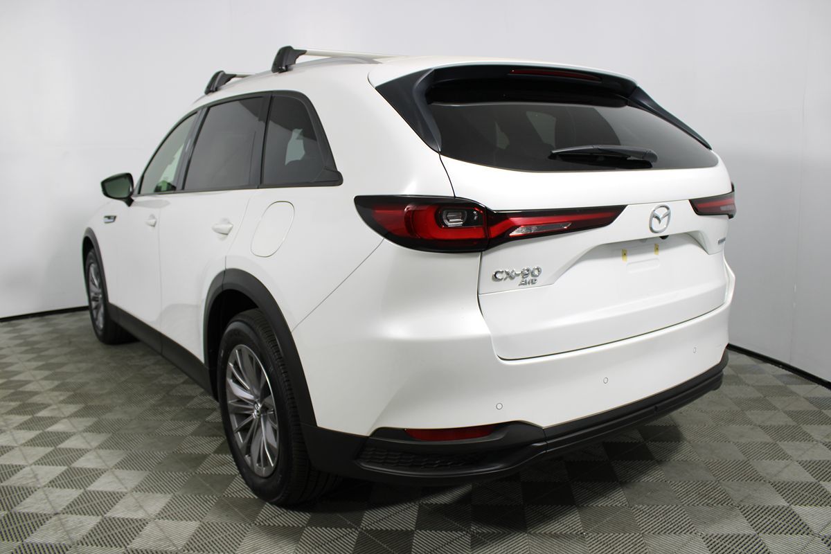 2025 Mazda CX-90 Preferred photo 35