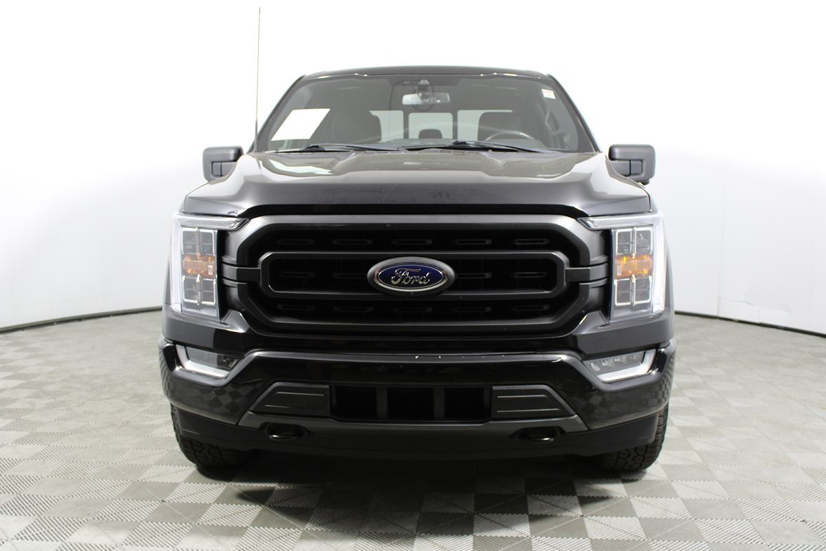 2022 Ford F-150 XLT photo 2
