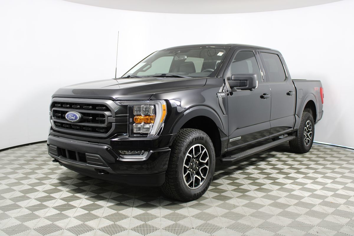 2022 Ford F-150 XLT photo 3