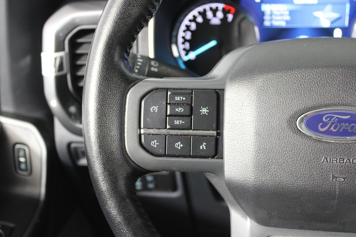 2022 Ford F-150 XLT photo 13