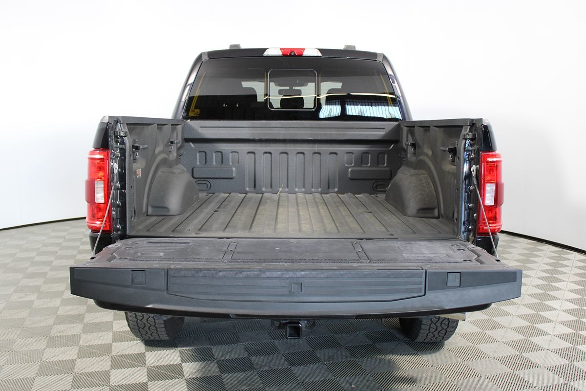 2022 Ford F-150 XLT photo 31