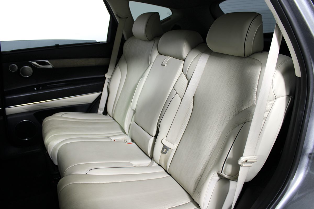 2023 Genesis GV80 Advanced photo 25