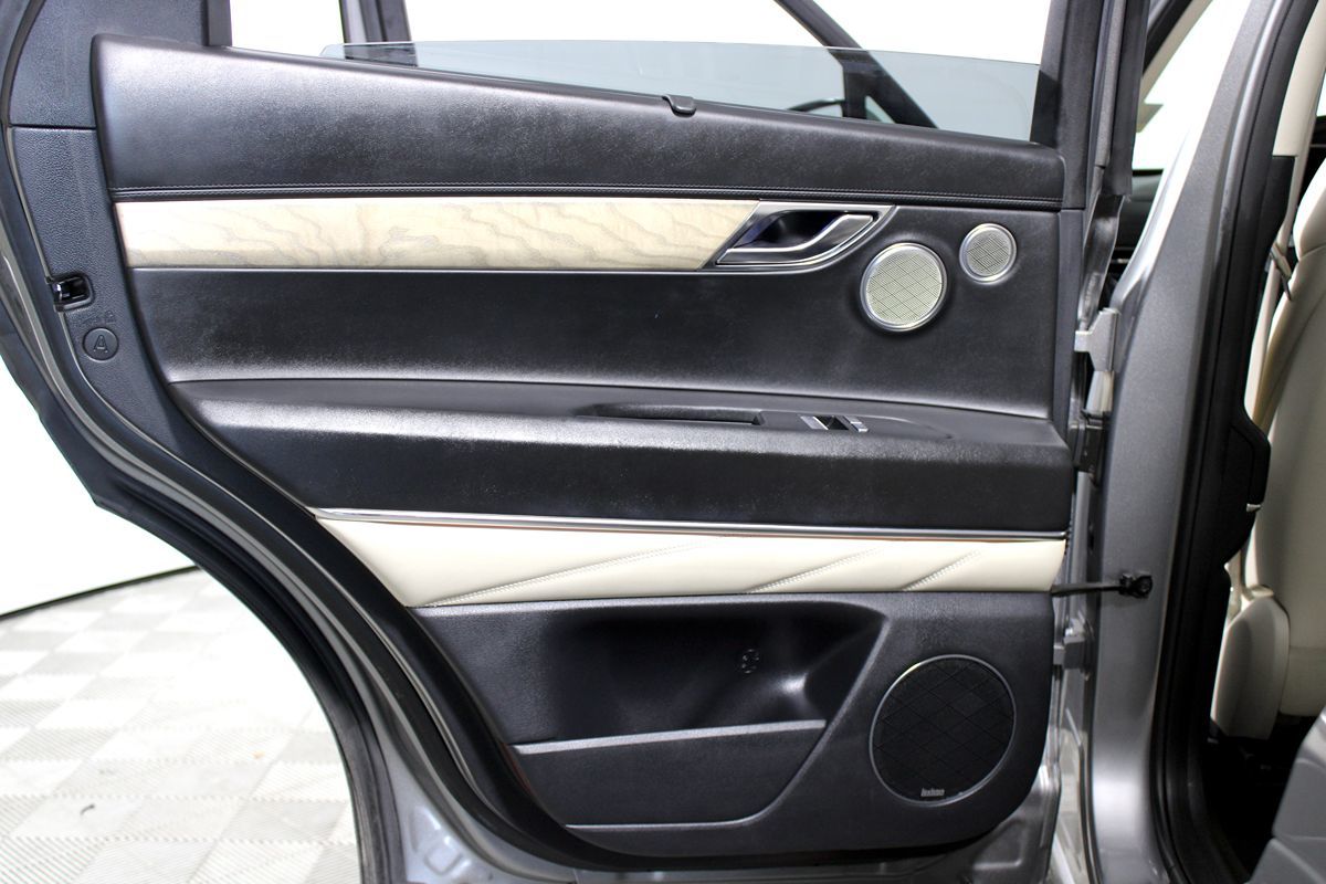 2023 Genesis GV80 Advanced photo 24