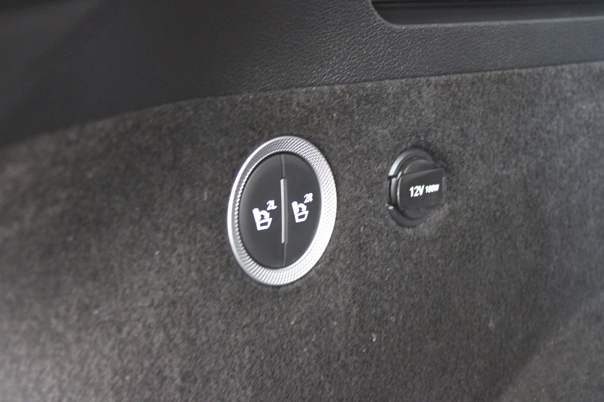 2023 Genesis GV80 Advanced photo 32
