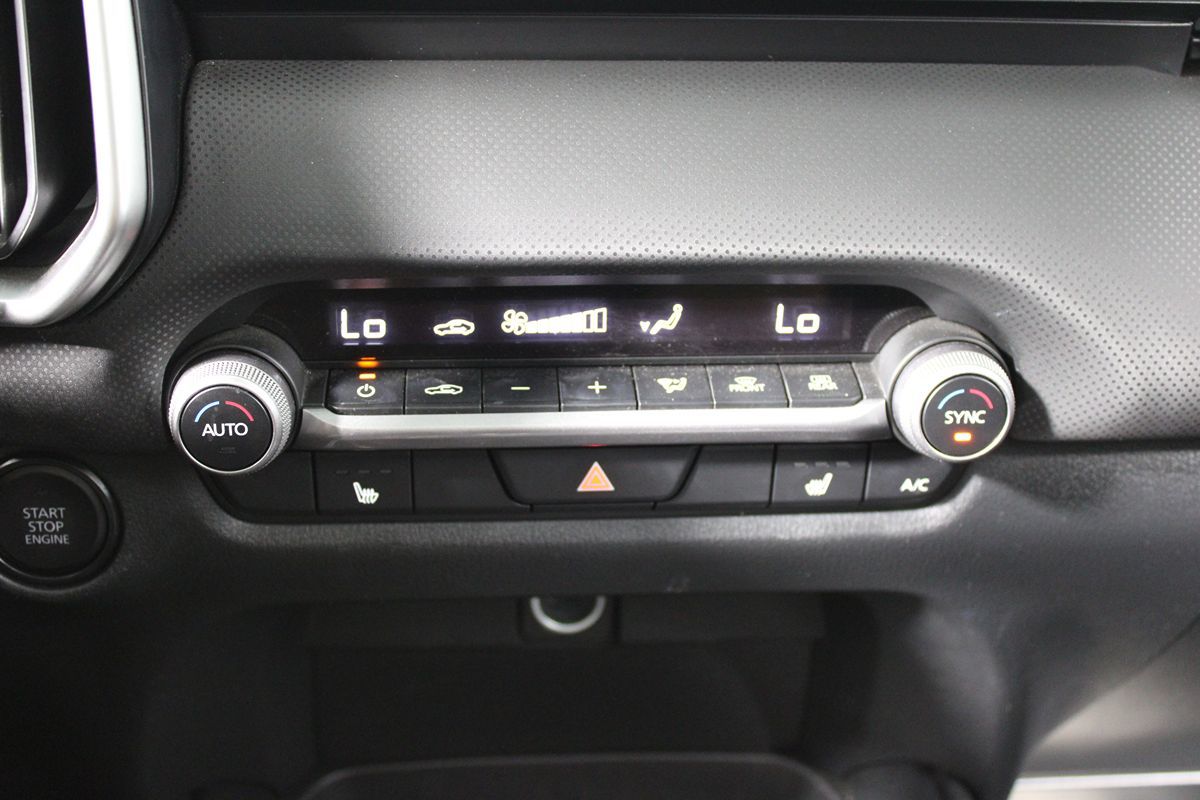2023 Mazda CX-50 2.5 Preferred Plus photo 15