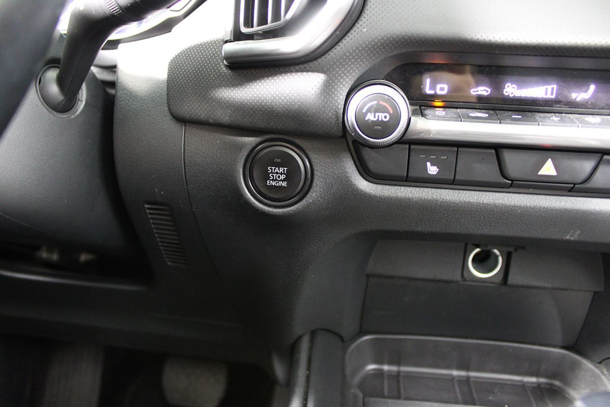 2023 Mazda CX-50 2.5 Preferred Plus photo 16