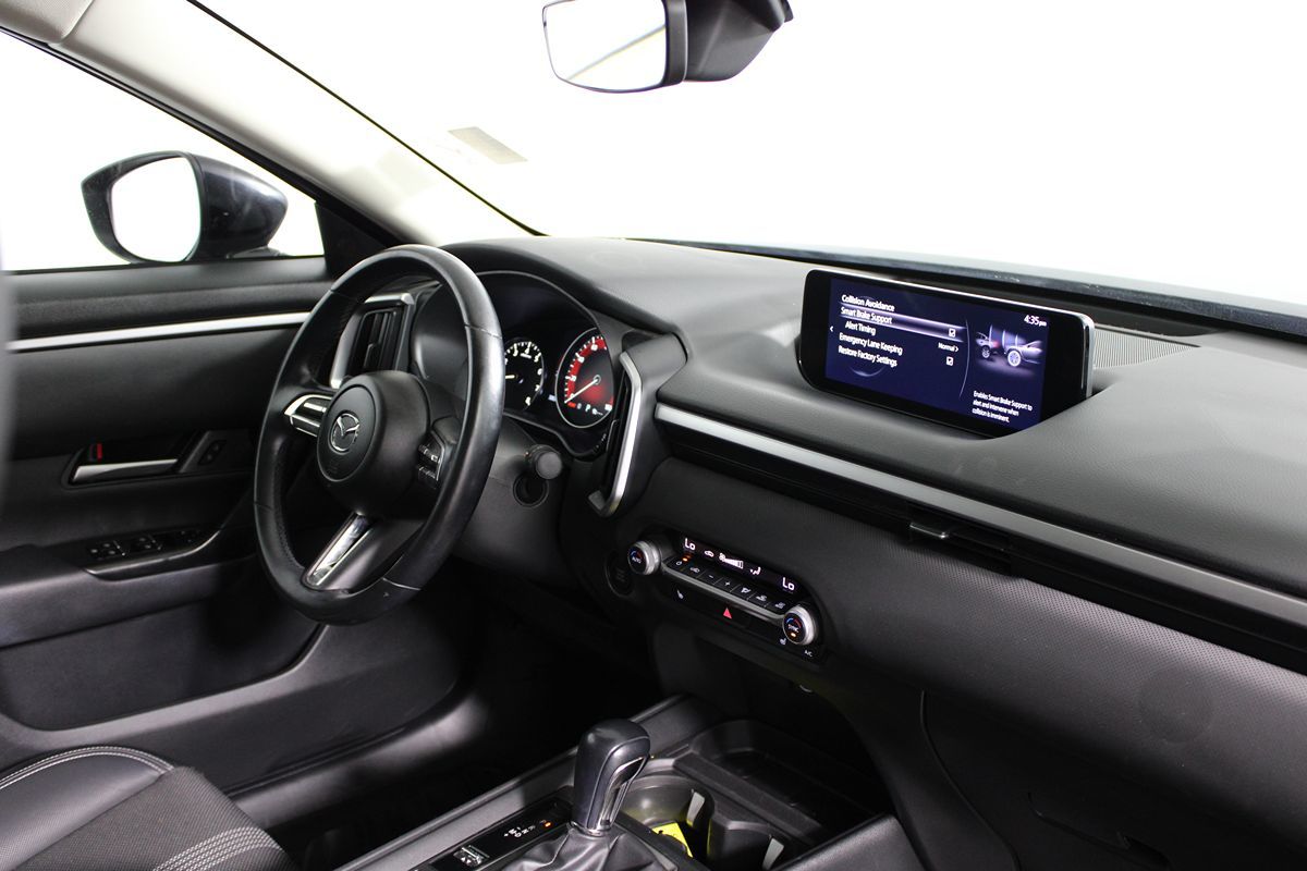 2023 Mazda CX-50 2.5 Preferred Plus photo 9