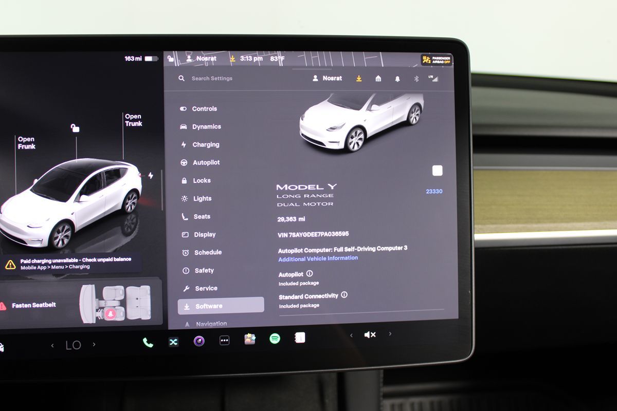 2023 Tesla Model Y Long Range photo 13