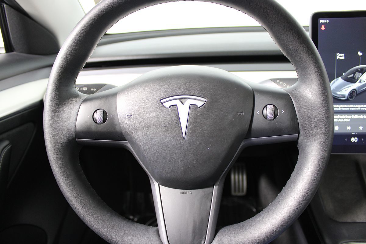 2021 Tesla Model 3 Performance photo 9