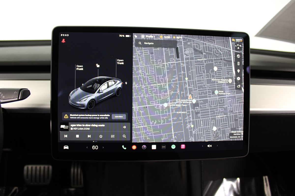 2021 Tesla Model 3 Performance photo 10