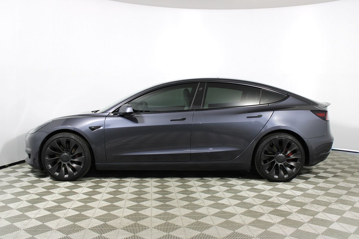 2021 Tesla Model 3 Performance photo 21