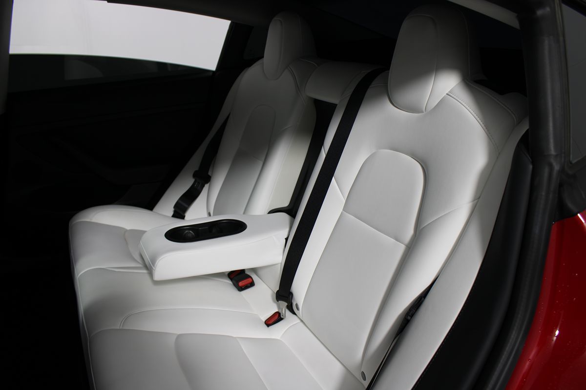2022 Tesla Model 3 Long Range photo 14