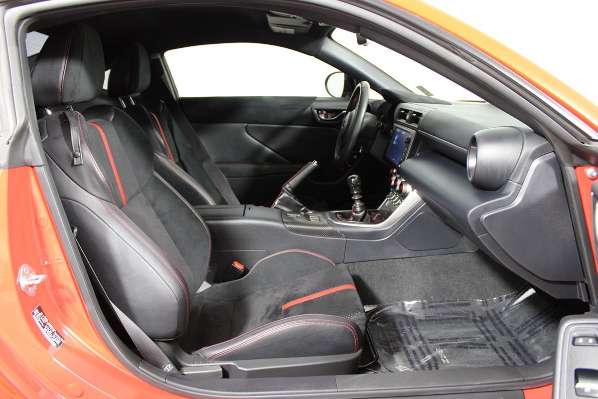 2023 Subaru BRZ Limited photo 8
