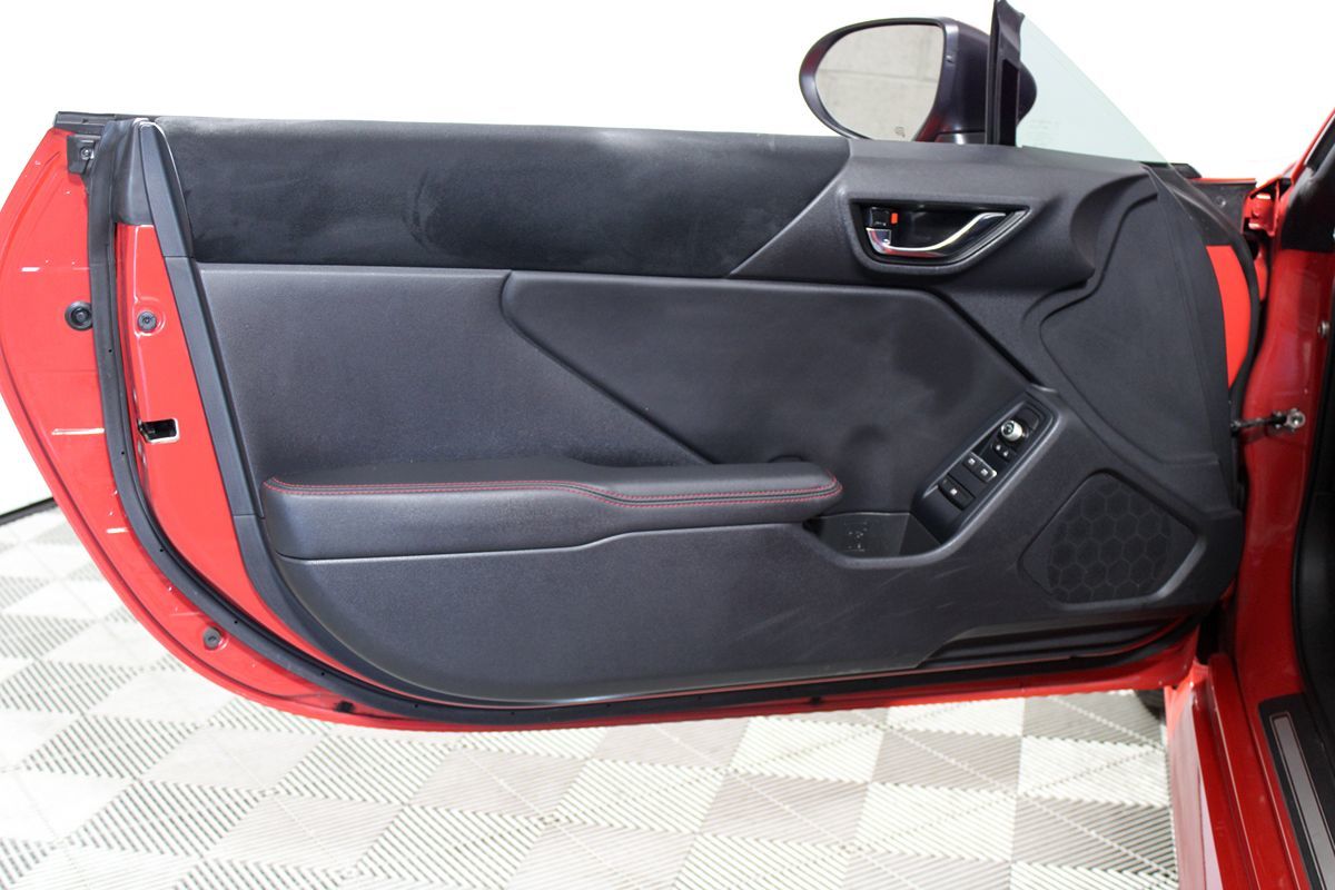 2023 Subaru BRZ Limited photo 4