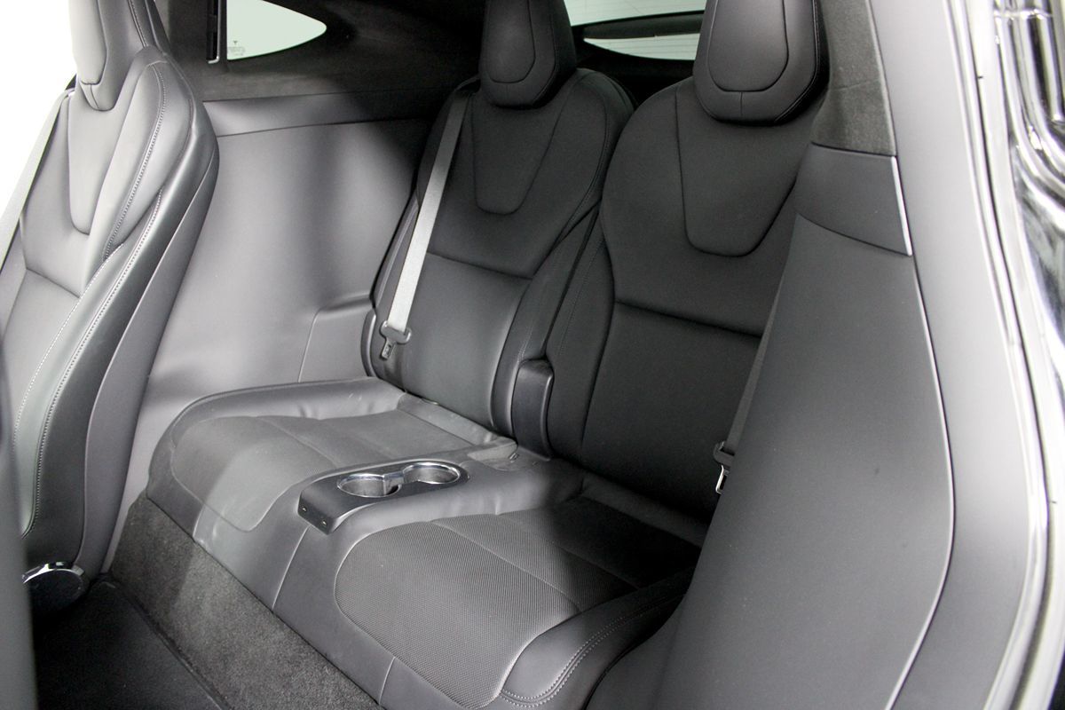 2023 Tesla Model X Plaid photo 21