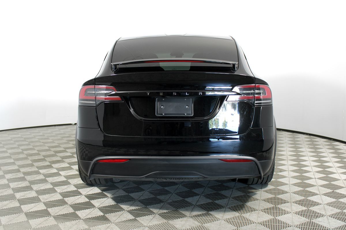 2023 Tesla Model X Plaid photo 29