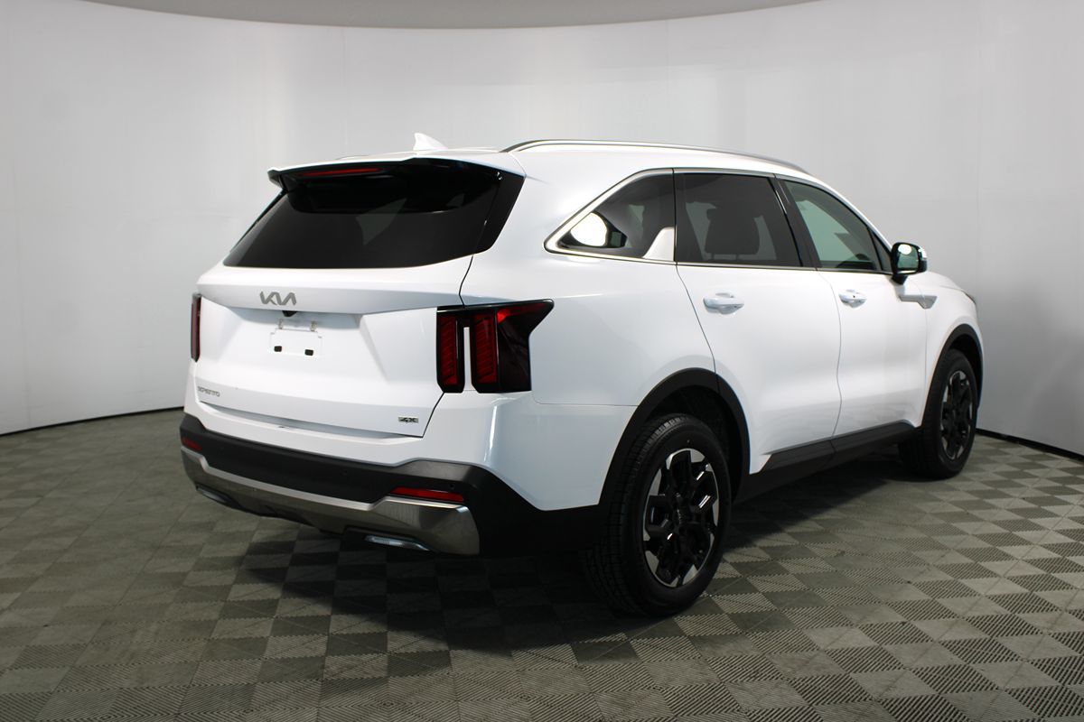 2024 Kia Sorento S photo 32
