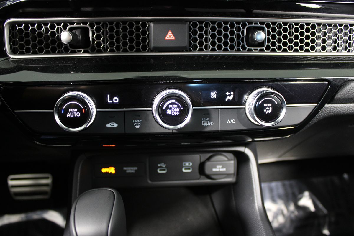 2025 Honda Civic Sport photo 15