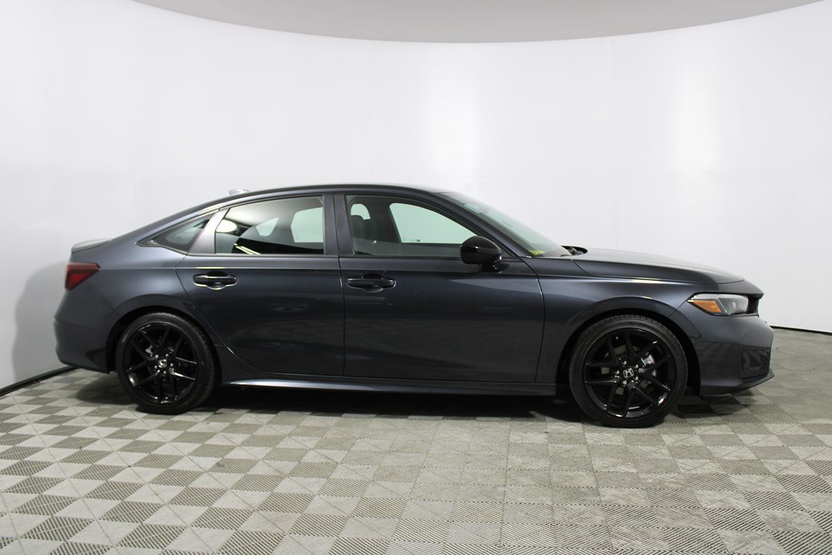 2025 Honda Civic Sport photo 22