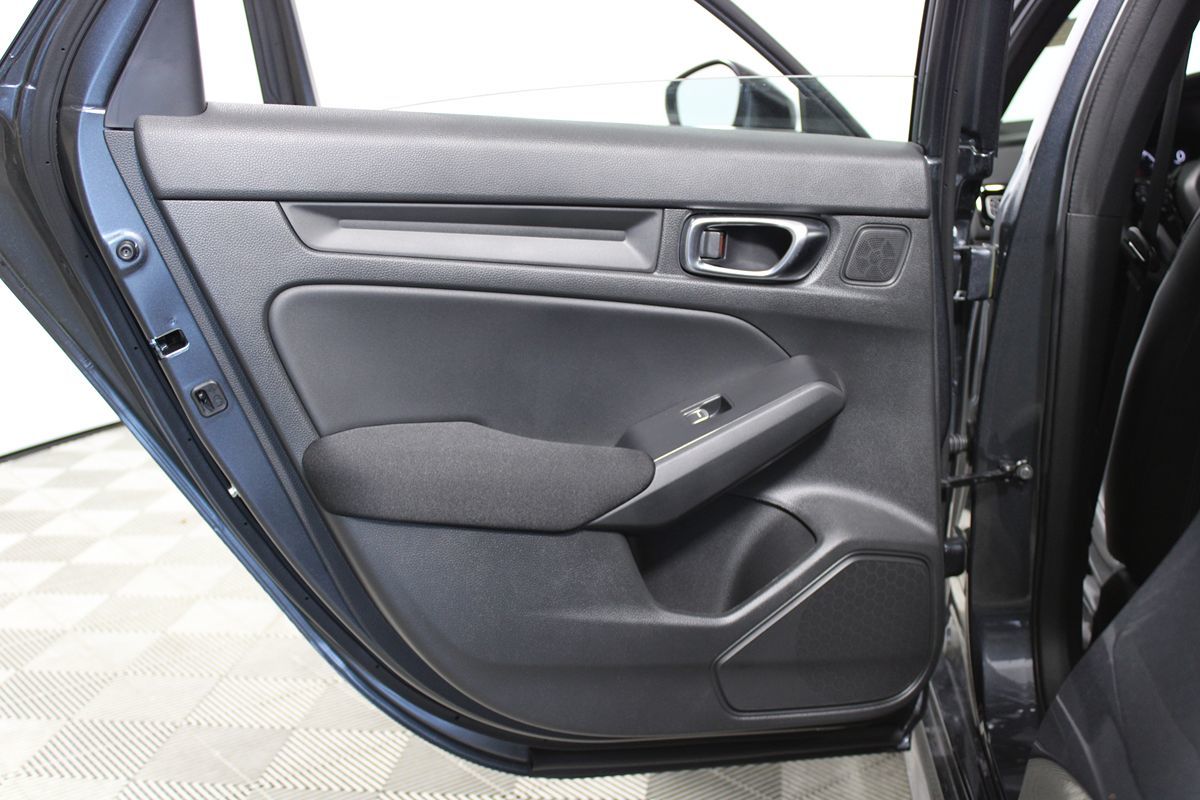 2025 Honda Civic Sport photo 20