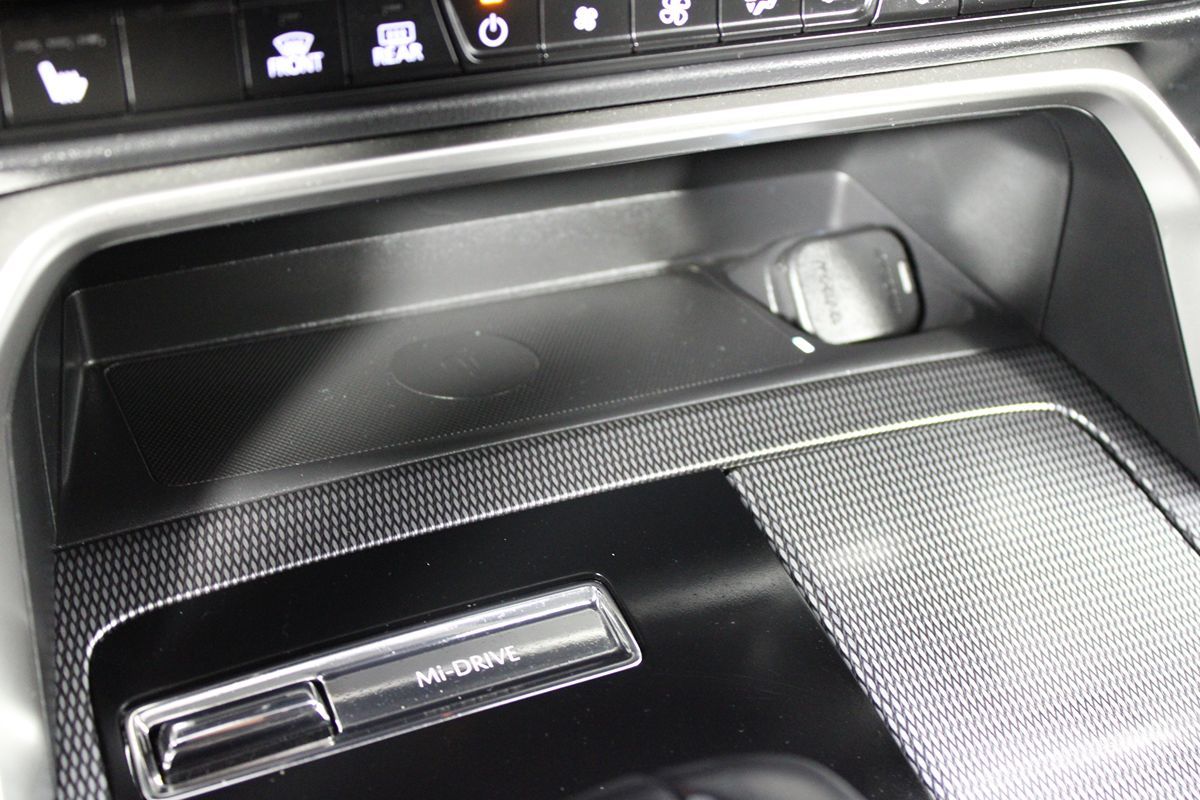 2024 Mazda CX-90 Preferred Plus photo 24