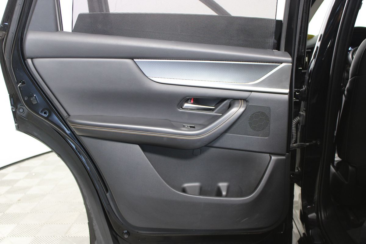 2024 Mazda CX-90 Preferred Plus photo 25