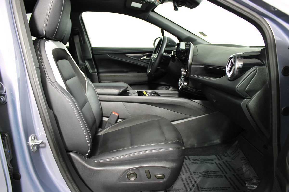 2024 Chevrolet Blazer 2LT photo 6