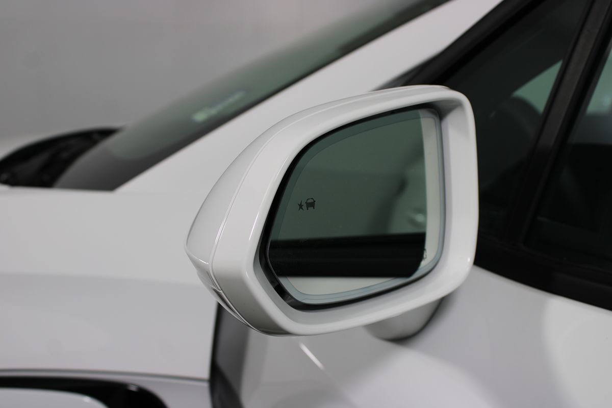 2024 Chevrolet Blazer 2LT photo 19