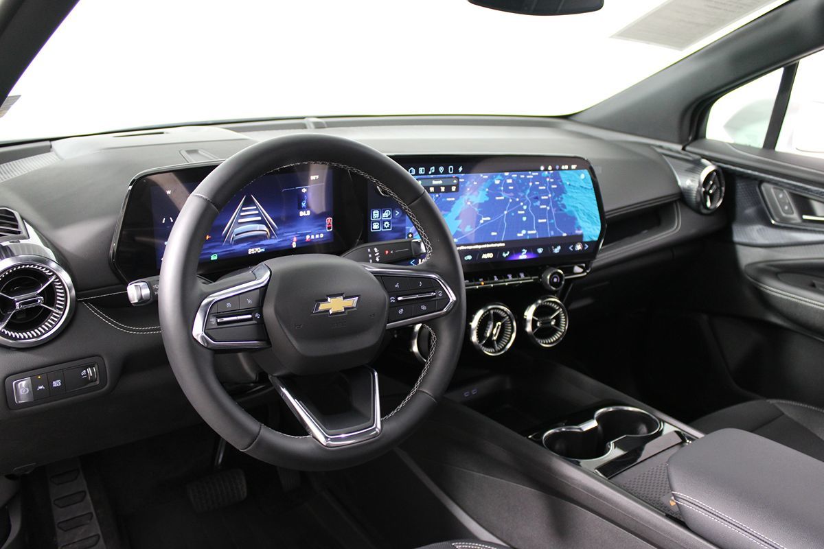 2024 Chevrolet Blazer 2LT photo 26