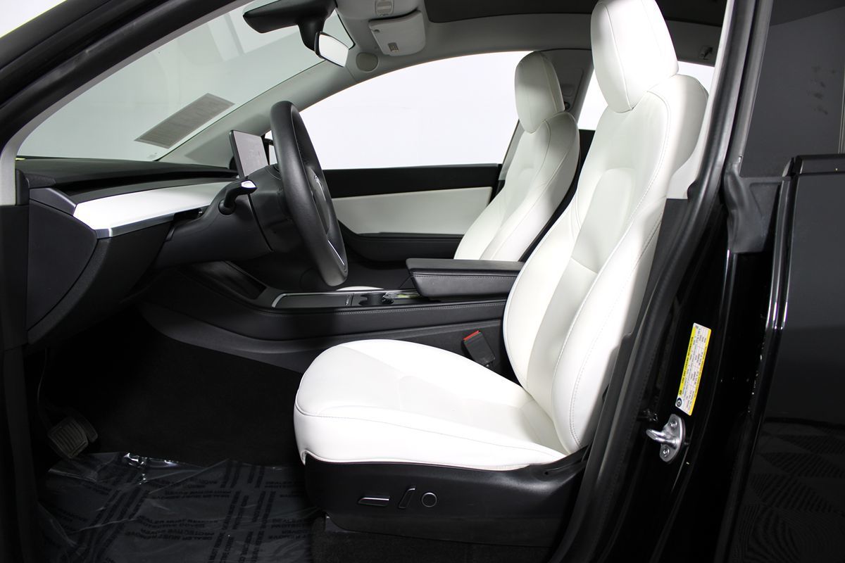2021 Tesla Model Y Standard Range photo 5