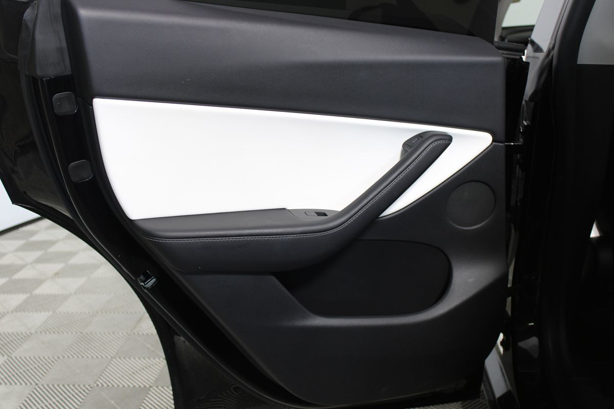 2021 Tesla Model Y Standard Range photo 8