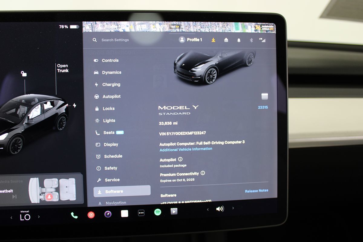 2021 Tesla Model Y Standard Range photo 15