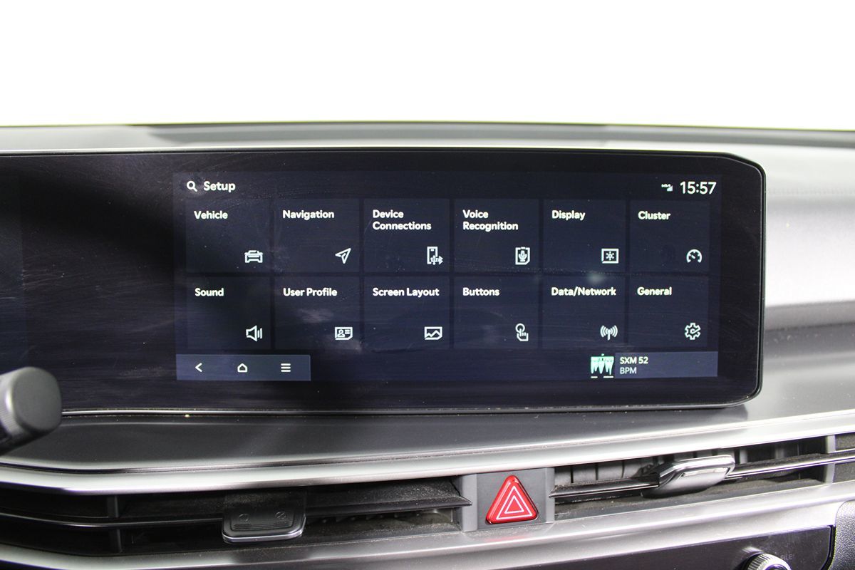2024 Kia Sorento S photo 21