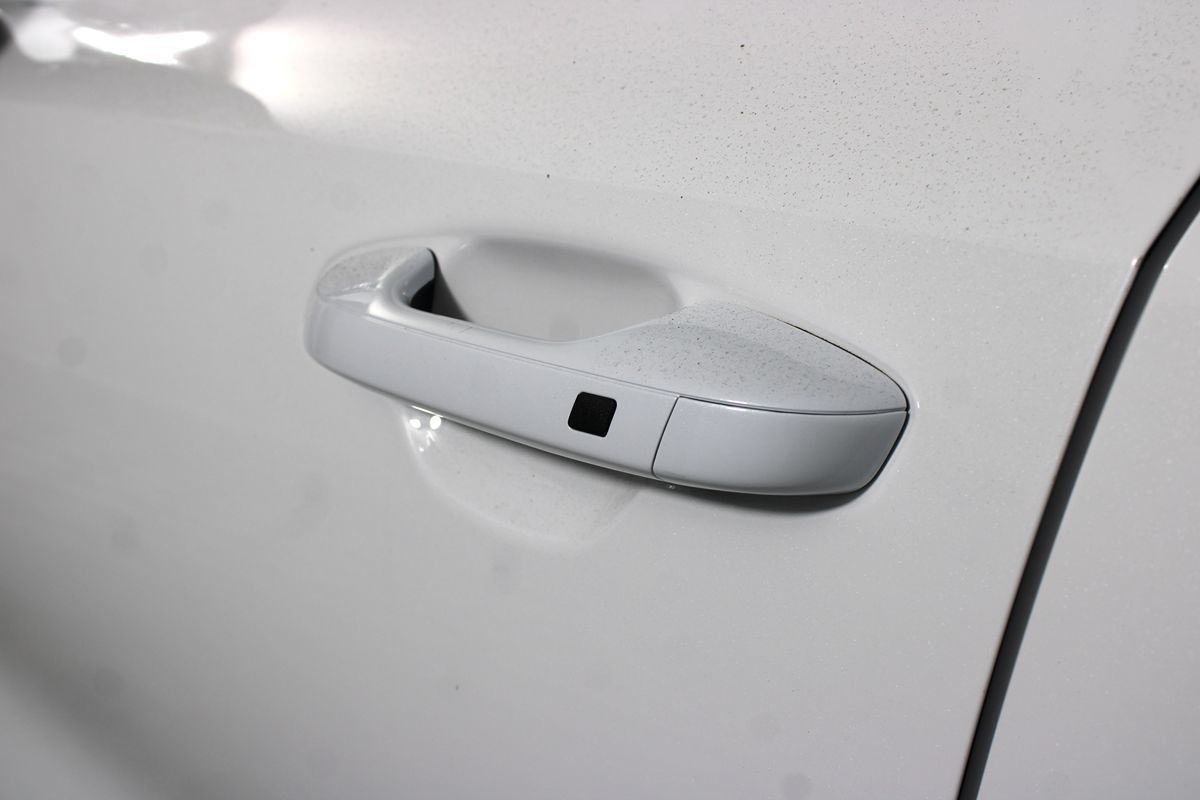 2024 Kia Sorento S photo 38