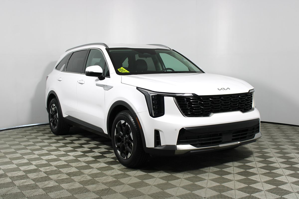 2024 Kia Sorento S photo 18