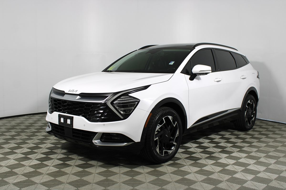 2023 Kia Sportage photo 3